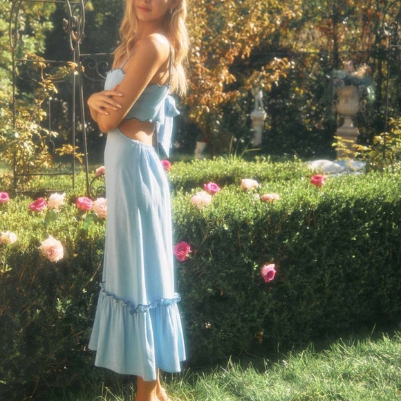 NWT Blue Scalloped Bow Back Midi Dress - Picture 3 of 5